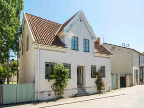 Luxurious 5-Bedroom Villa with Sauna and terrace, Visby